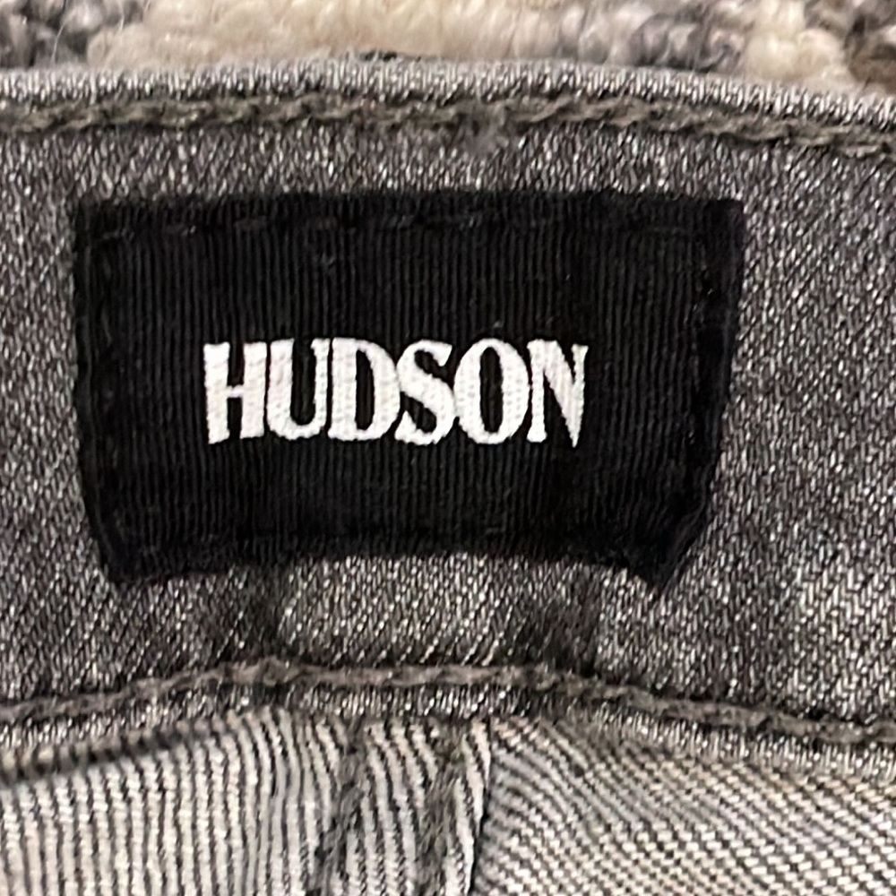 HUDSON Gray Jeans. Size 30” Waist   28” inseam - Picture 7 of 11